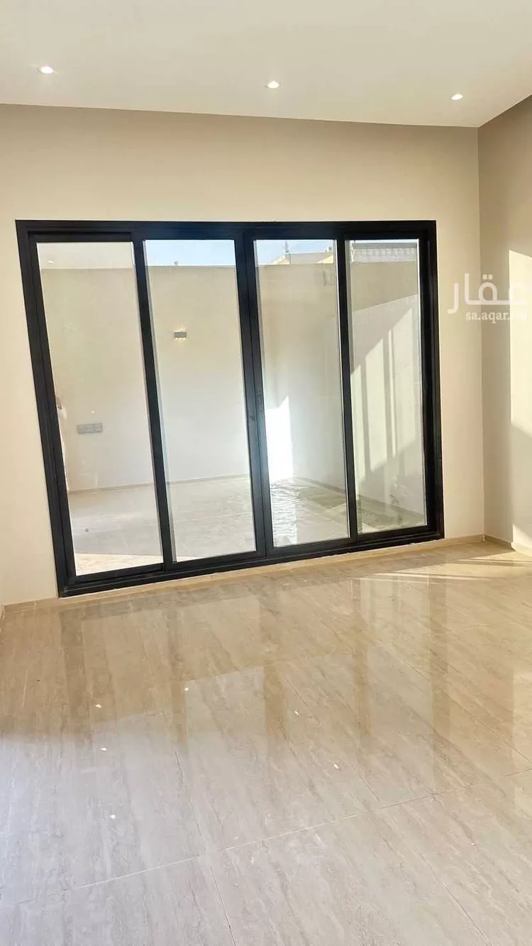 فيلا للبيع في حي ضاحية الملك فهد, مدينة الدمام, المنطقة الشرقية 6