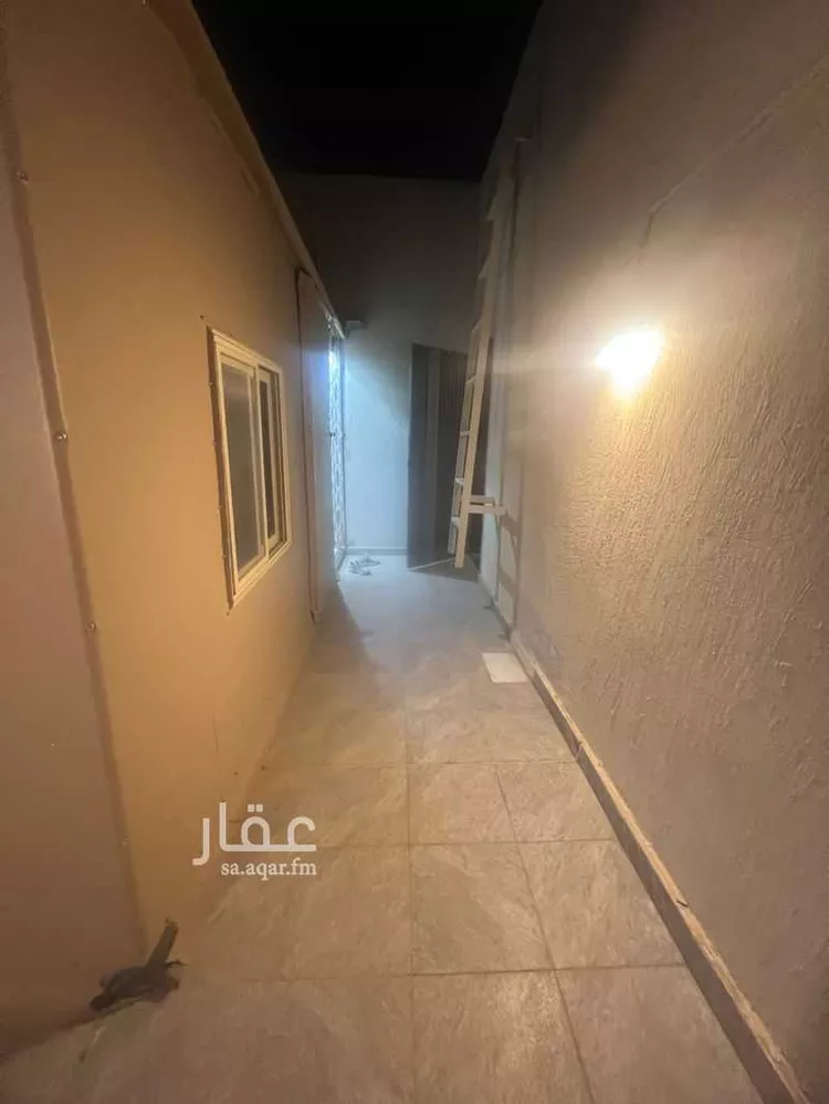 شقة للإيجار في شارع شارع زيد بن الخطاب, حي العزيزية, مدينة الوجه, منطقة تبوك صورة 4