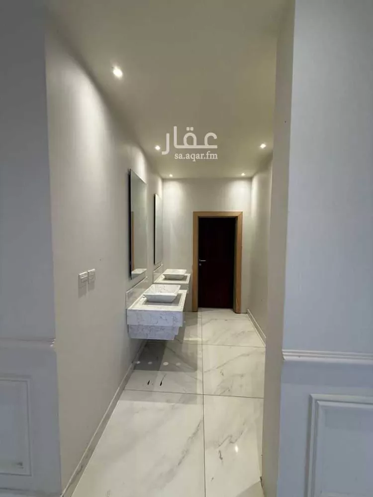 فيلا للبيع في شارع أبي جعفر بن عبد الملك, حي الزمرد, مدينة جدة, منطقة مكة المكرمة صورة 2