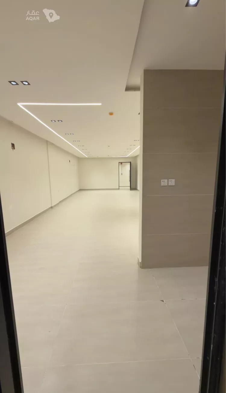 Commercial Office for Rent in Riyadh Ar Rimal 2