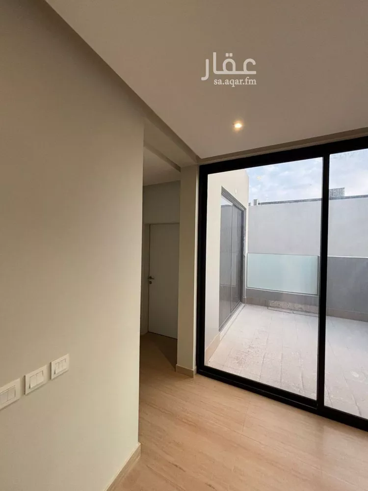 فيلا للبيع في شارع محمود الراجحي, حي النرجس, مدينة الرياض, منطقة الرياض صورة 2