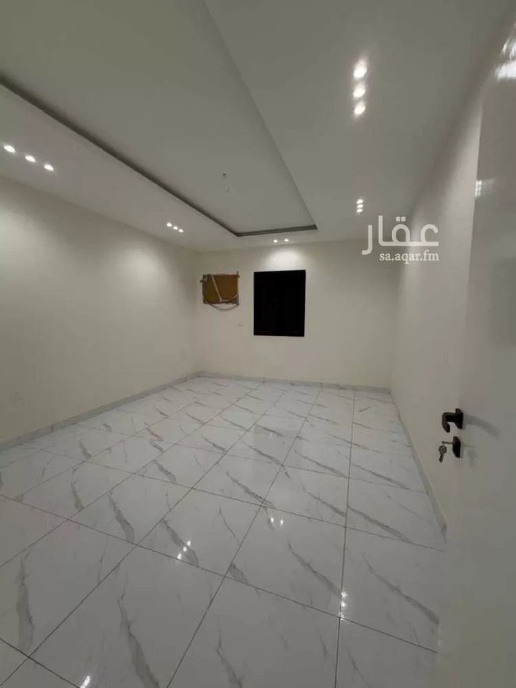 شقة للبيع في شارع المحمدية 2 5, حي المحمدية 2, مدينة جازان, منطقة جازان 8