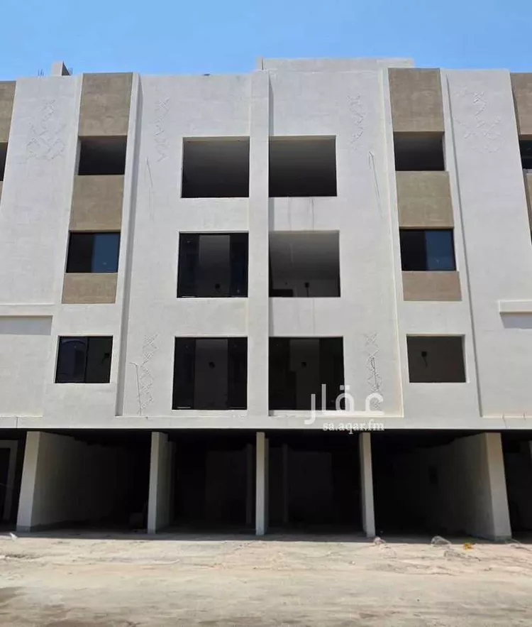 عمارة للبيع في شارع التعاطف, حي العقربية, مدينة الخبر, المنطقة الشرقية صورة 2