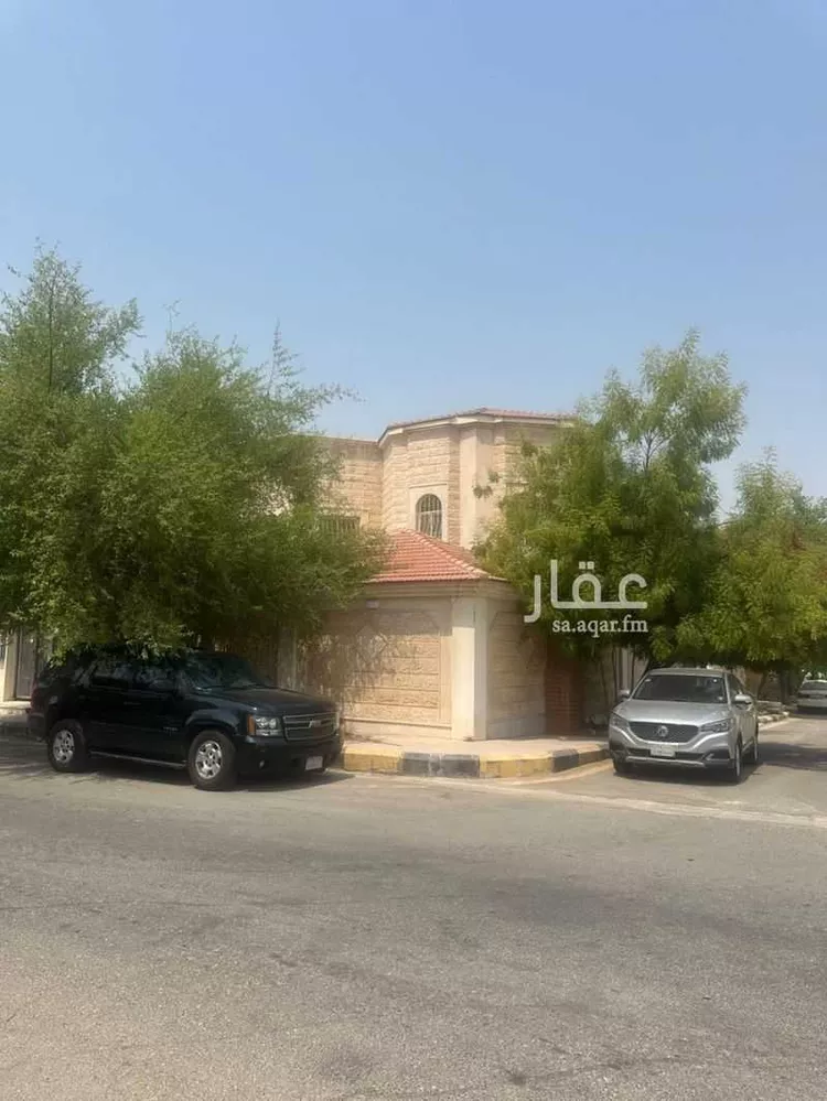 فيلا للبيع في مدينة الظهران, المنطقة الشرقية صورة 4