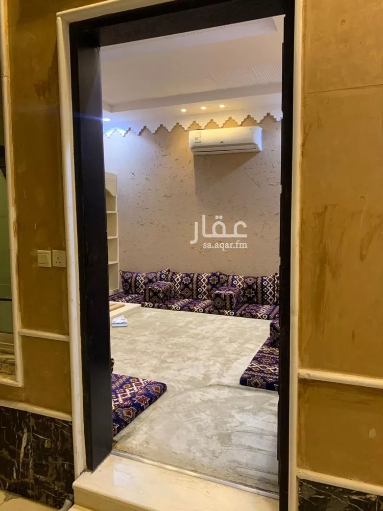 فيلا للإيجار في شارع الربيقة, حي الدار البيضاء, مدينة الرياض, منطقة الرياض صورة 2