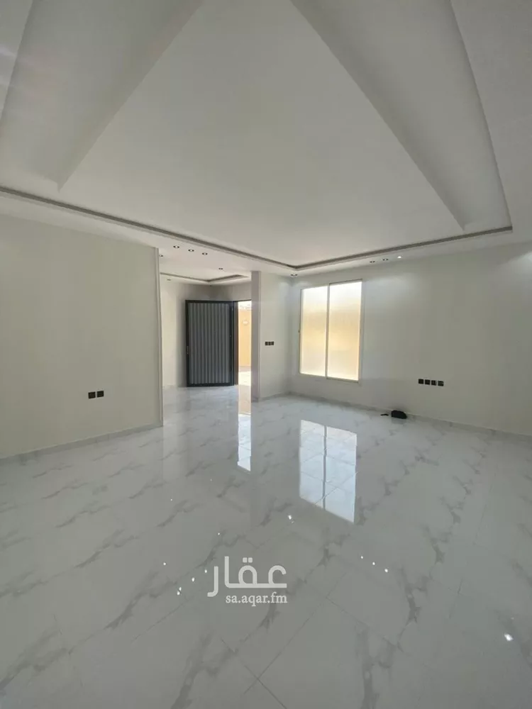 فيلا للإيجار في شارع الجبل الأحمر, حي بدر, مدينة الرياض, منطقة الرياض