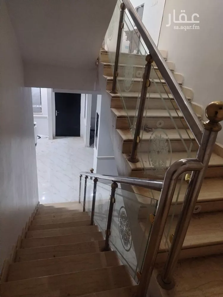 فيلا للبيع في شارع أحمد القيسي, حي الرمال, مدينة الرياض, منطقة الرياض صورة 2