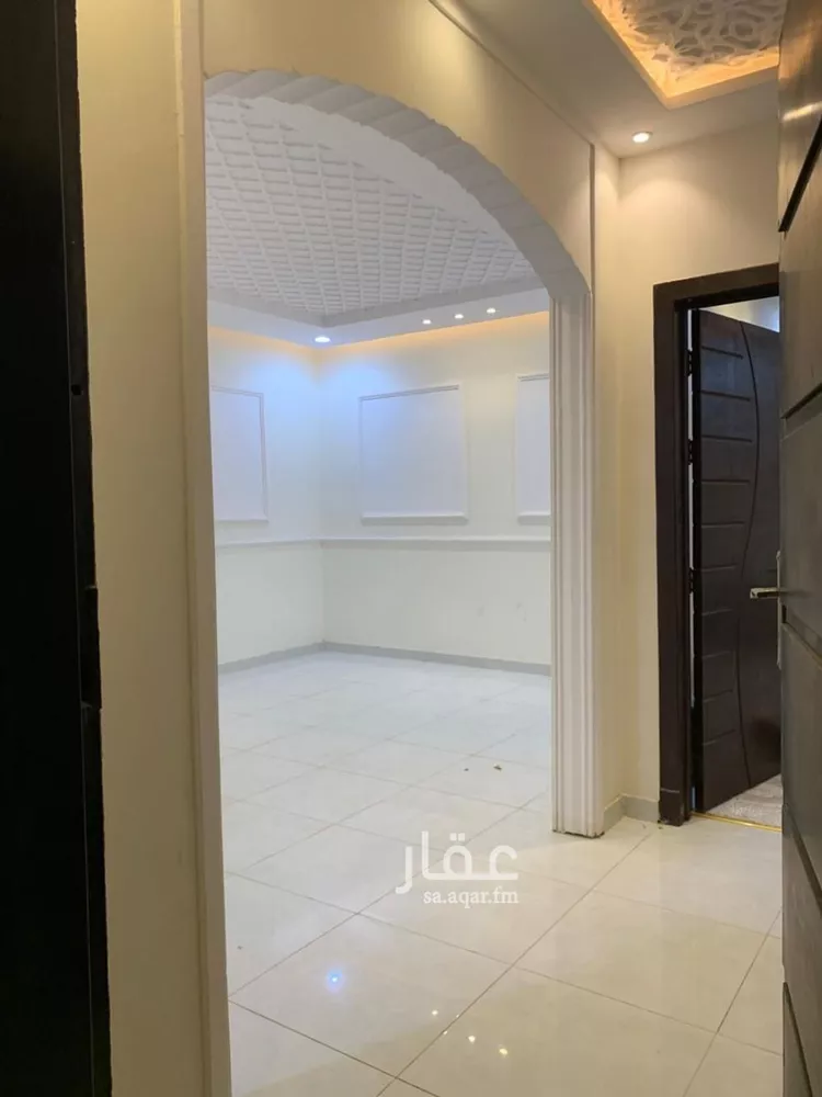 فيلا للإيجار في شارع الربيقة, حي الدار البيضاء, مدينة الرياض, منطقة الرياض صورة 4