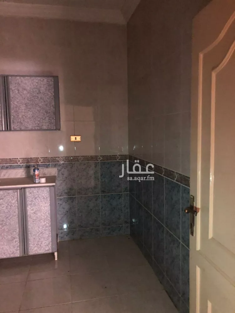 شقة للإيجار في شارع محمد حسن المنصوري, حي الصفاء, مدينة جدة, منطقة مكة المكرمة صورة 2