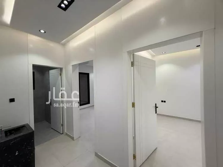 Floor for Sale in Riyadh Al Janadriyah صورة 4
