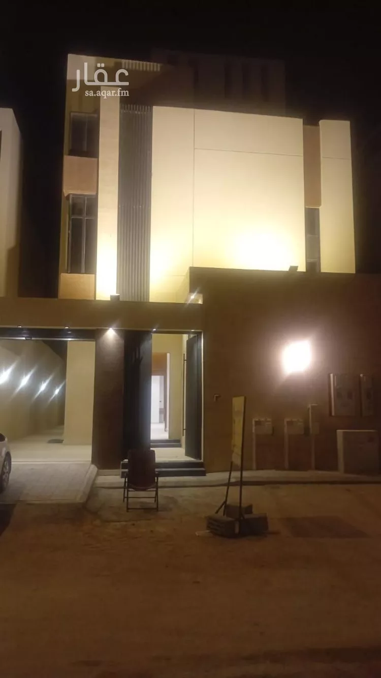 دور للبيع في شارع احمد ابن عفيف, حي الجنادرية, مدينة الرياض, منطقة الرياض صورة 3