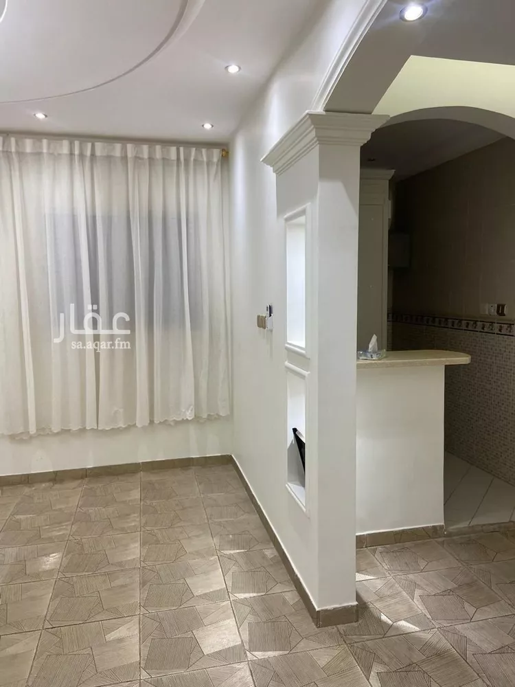 دور للإيجار في شارع طيبة, حي الملز, مدينة الرياض, منطقة الرياض صورة 3