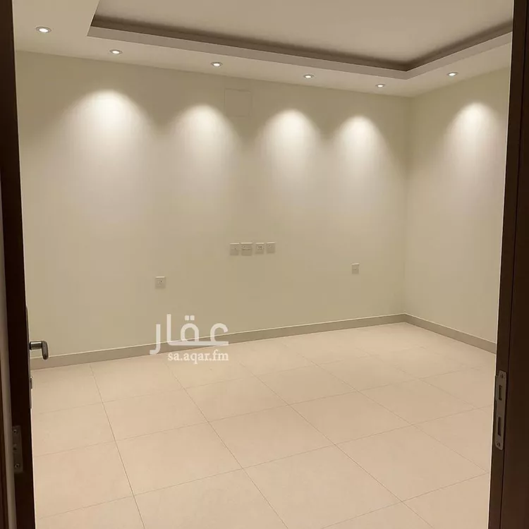 فيلا للإيجار في شارع عبدالله لابني, حي عريض, مدينة الرياض, منطقة الرياض صورة 4