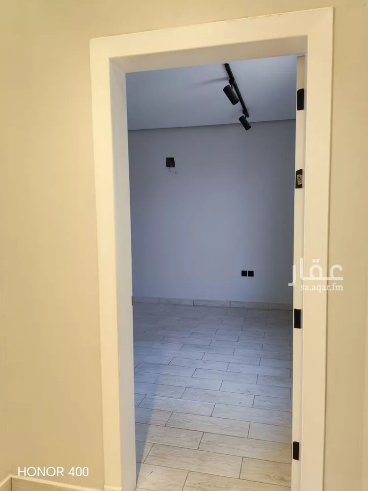 شقة للإيجار في شارع معب بن عباس, حي الورود, مدينة جدة, منطقة مكة المكرمة صورة 2