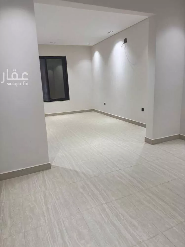 فيلا للإيجار في شارع الريحانية, حي بدر, مدينة الرياض, منطقة الرياض 1 صورة