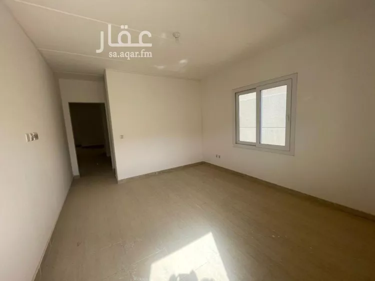 فيلا للإيجار في شارع أحمد البصري, حي مطار الملك خالد الدولي, مدينة الرياض, منطقة الرياض صورة 3