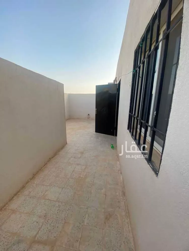 فيلا للإيجار في شارع شارع صالح بن علي ابو الورود, حي الرمال, مدينة الرياض, منطقة الرياض صورة 3