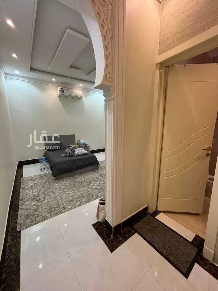 فيلا للإيجار في شارع عمر بن علي الجعدي, حي طويق, مدينة الرياض, منطقة الرياض 26