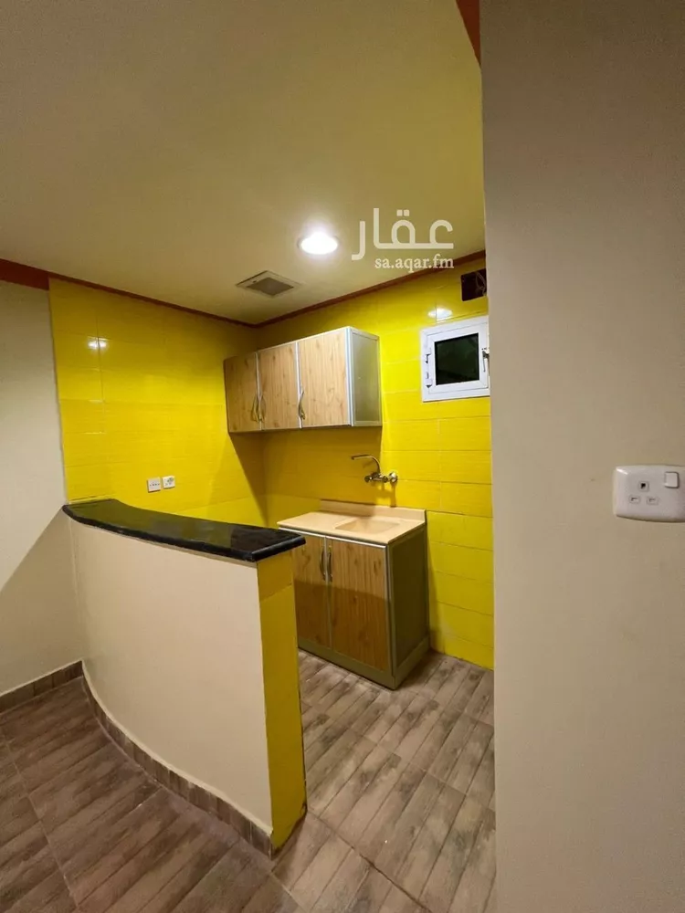 دور للإيجار في شارع خديجة بنت خويلد, حي العريجاء الغربي, مدينة الرياض, منطقة الرياض صورة 4