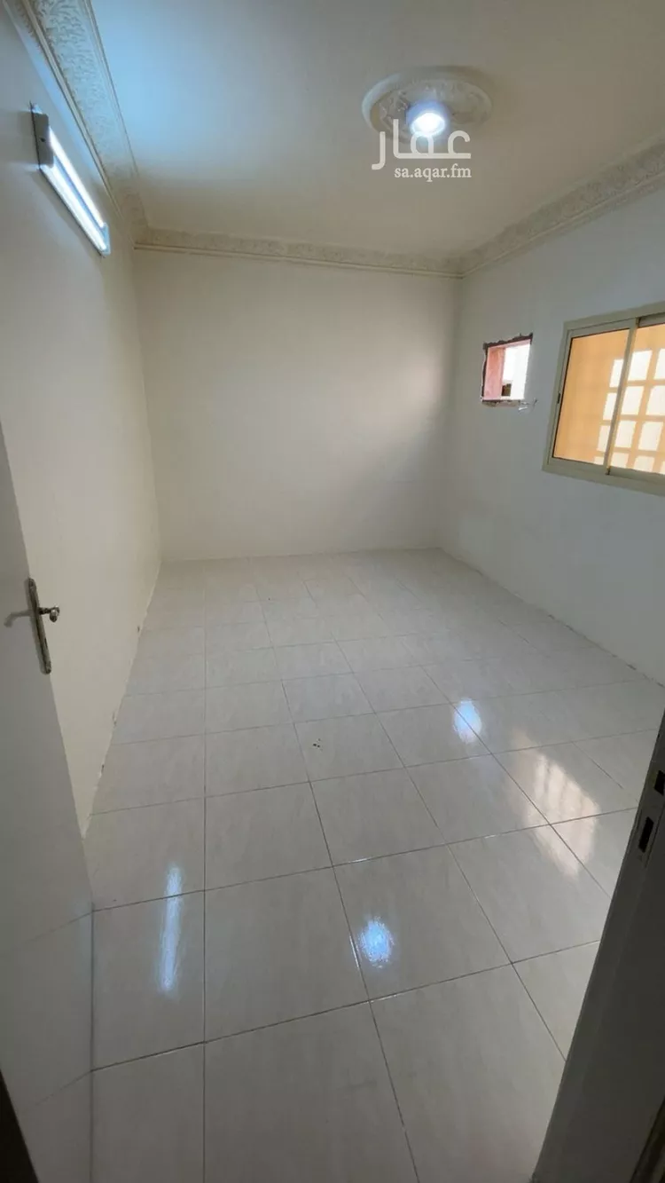 شقة للإيجار في شارع الغرارة, حي إشبيلية, مدينة الرياض, منطقة الرياض صورة 3