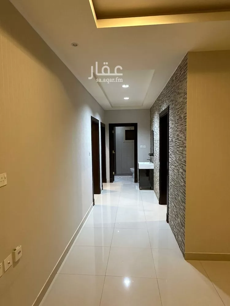 شقة للإيجار في شارع عمر بن نبيه, حي العارض, مدينة الرياض, منطقة الرياض صورة 2