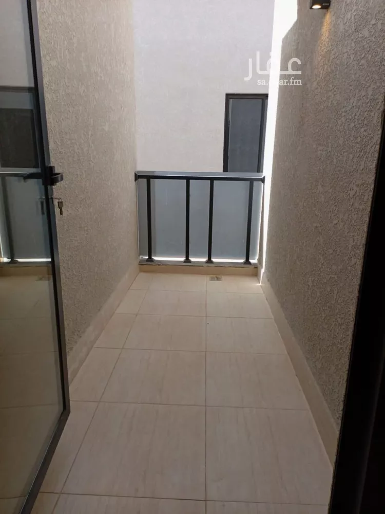 فيلا للإيجار في شارع المدائني, حي الرمال, مدينة الرياض, منطقة الرياض صورة 5