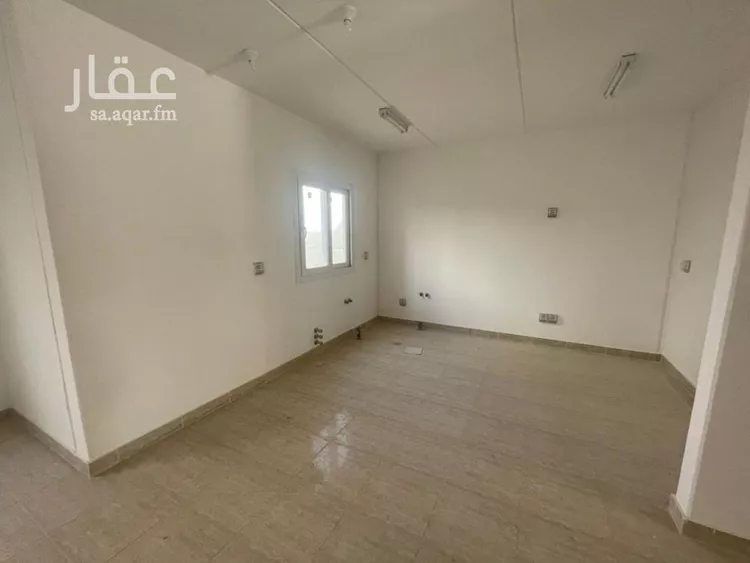 فيلا للإيجار في شارع أحمد البصري, حي مطار الملك خالد الدولي, مدينة الرياض, منطقة الرياض صورة 2