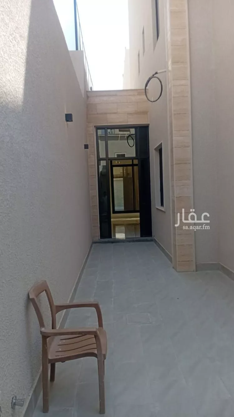 فيلا للبيع في شارع أبي الحسين السلمي, حي البيان, مدينة الرياض, منطقة الرياض صورة 3