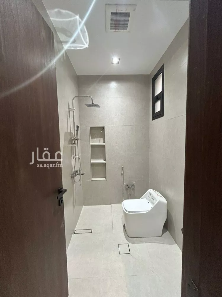 فيلا للإيجار في شارع زياد بن الطفيل, حي البيان, مدينة الرياض, منطقة الرياض صورة 5