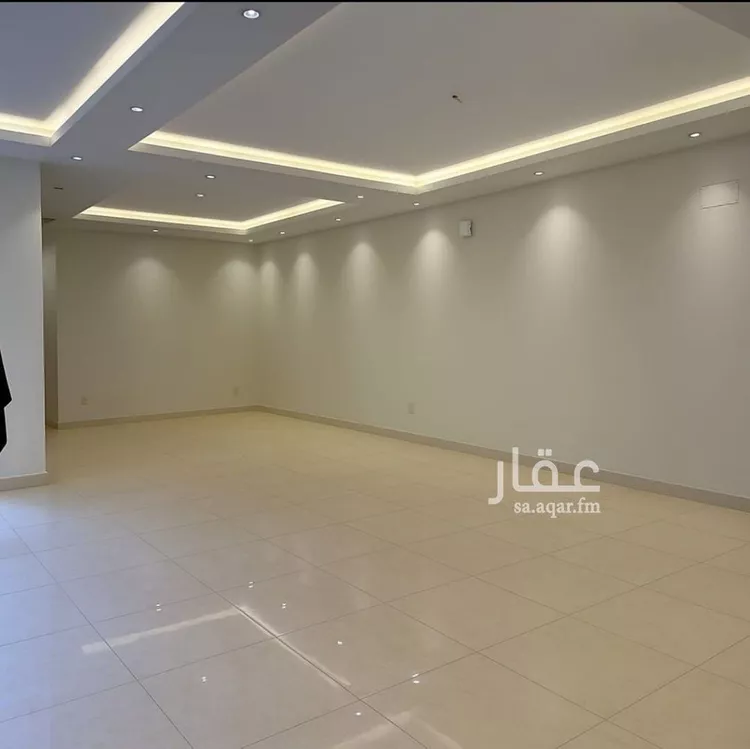 فيلا للإيجار في شارع عبدالله لابني, حي عريض, مدينة الرياض, منطقة الرياض