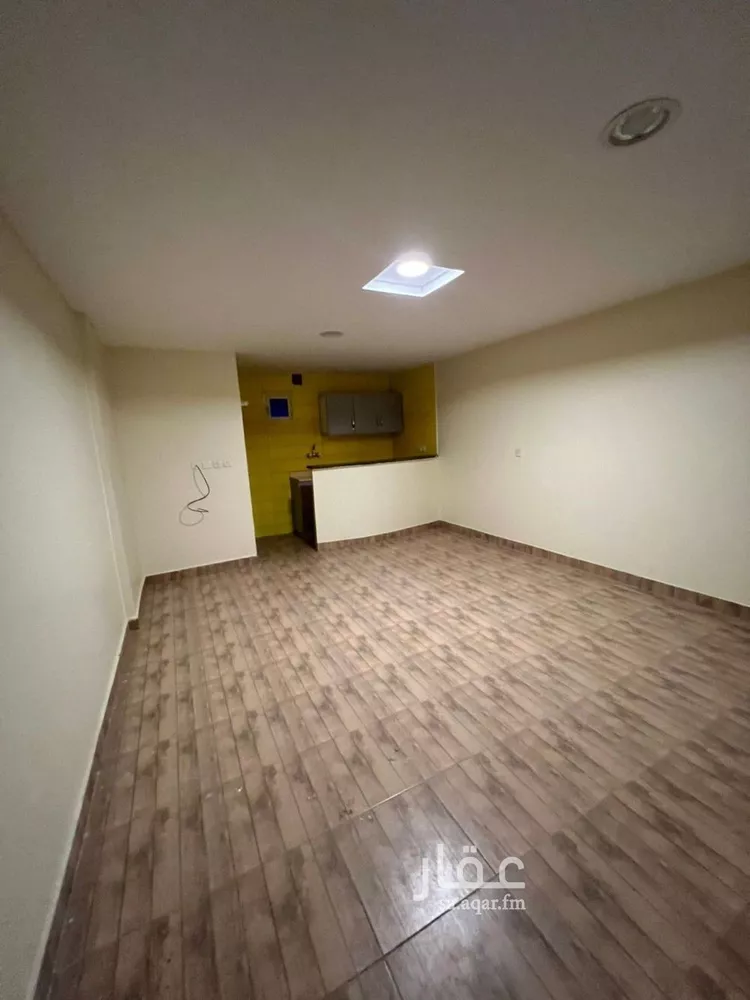 دور للإيجار في شارع خديجة بنت خويلد, حي العريجاء الغربي, مدينة الرياض, منطقة الرياض صورة 3