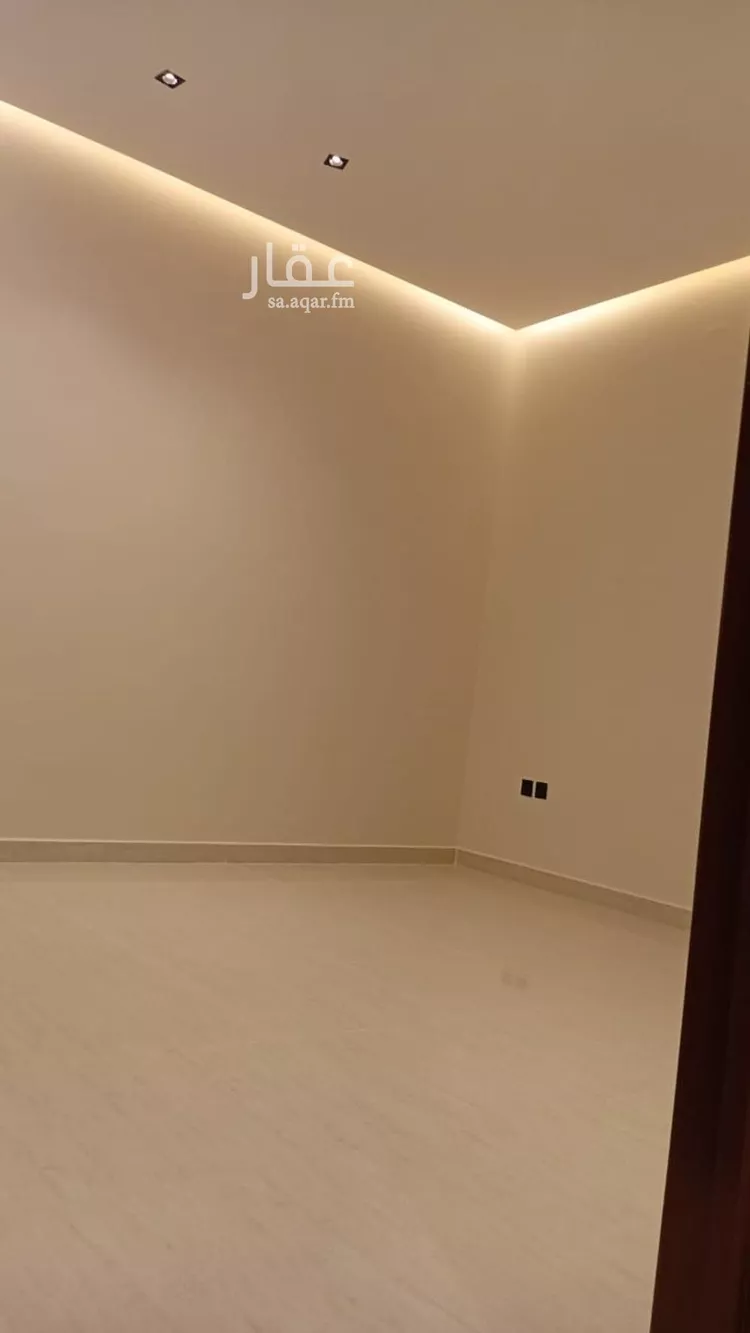 فيلا للبيع في شارع حنظلة الجمحي, حي البيان, مدينة الرياض, منطقة الرياض صورة 2