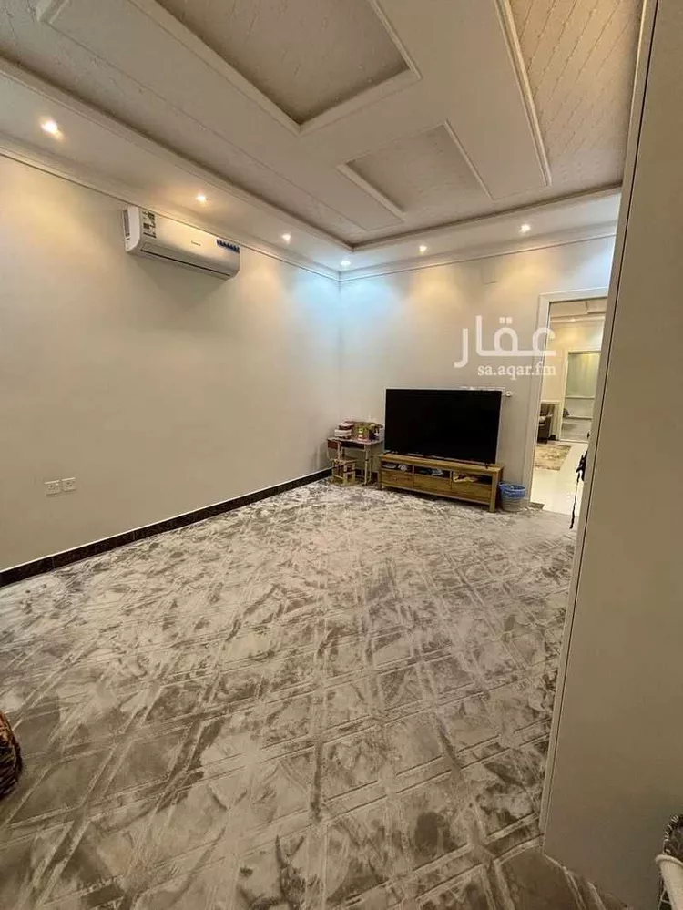 فيلا للإيجار في شارع عمر بن علي الجعدي, حي طويق, مدينة الرياض, منطقة الرياض 10