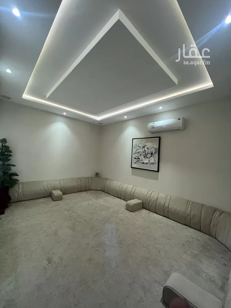 فيلا للبيع في شارع ابن شقير, حي المهدية, مدينة الرياض, منطقة الرياض صورة 2