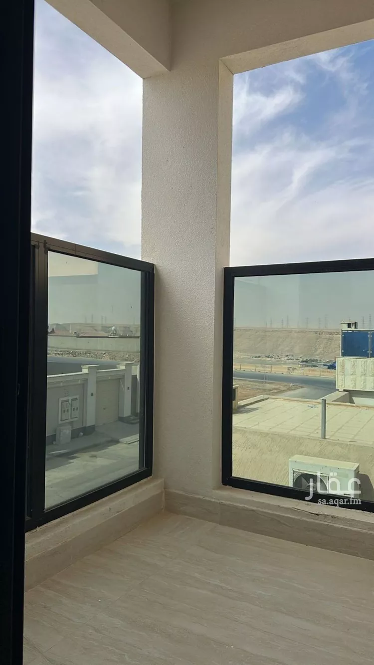 فيلا للبيع في شارع أبي المكارم بن سهل, حي المهدية, مدينة الرياض, منطقة الرياض