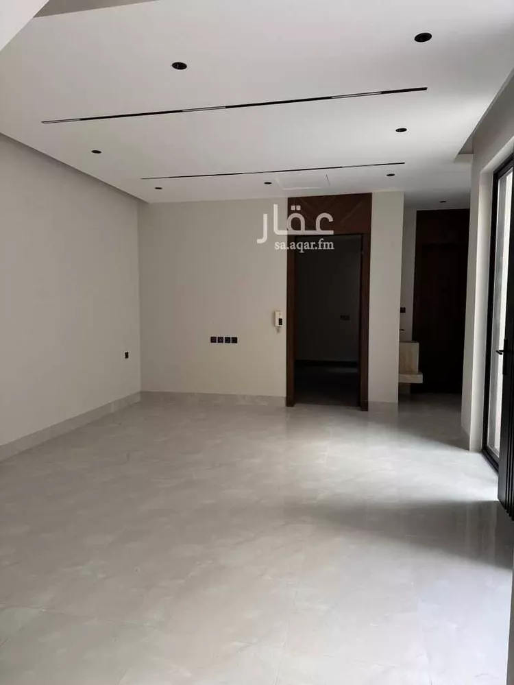 فيلا للبيع في شارع أبي المؤيد الأصبهاني, حي المهدية, مدينة الرياض, منطقة الرياض صورة 5