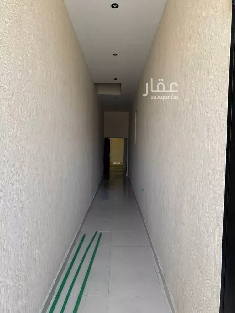 فيلا للبيع في شارع رقم 330, حي ظهرة لبن, مدينة الرياض, منطقة الرياض صورة 4