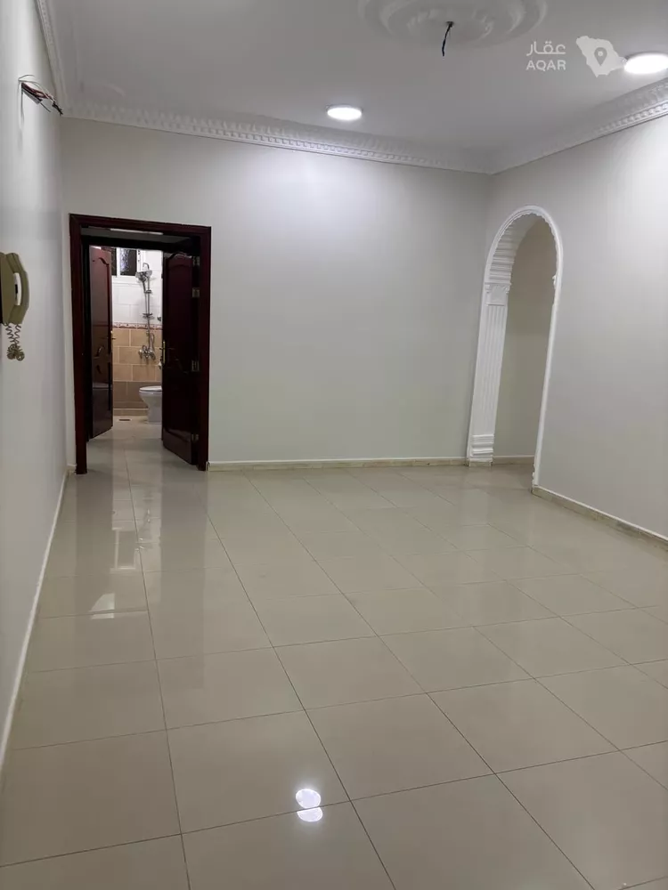 شقة للإيجار في شارع عبدالعزيز البصرى ، حي الرانوناء ، المدينة المنورة ، منطقة المدينة المنورة صورة 3