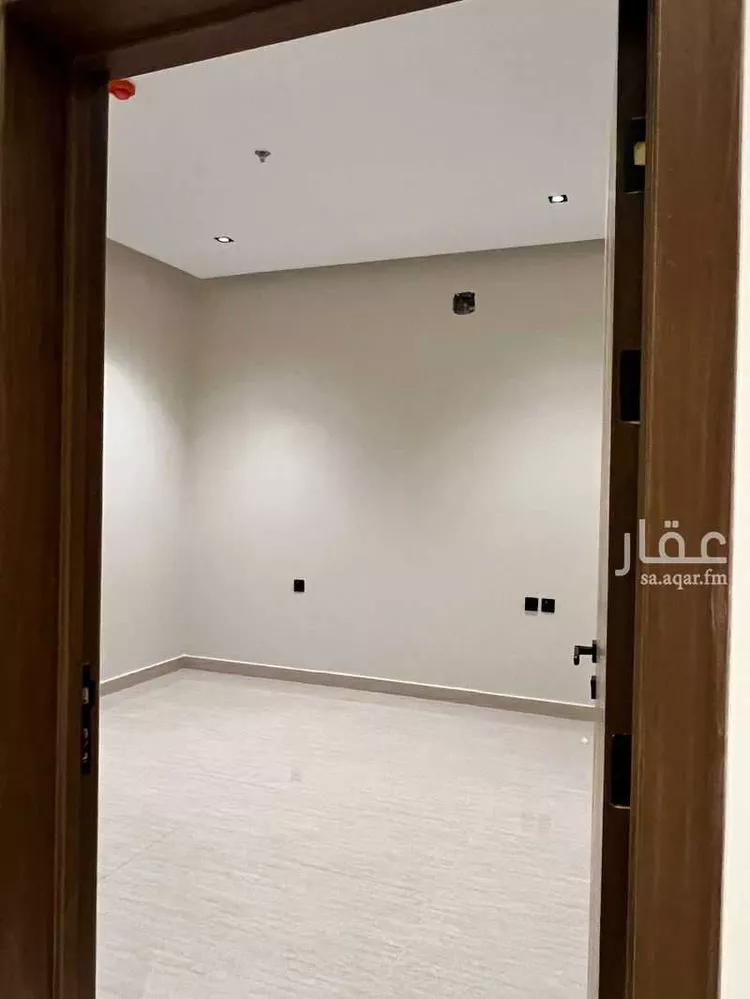 عمارة للبيع في شارع جبل الأثريات, حي ظهرة لبن, مدينة الرياض, منطقة الرياض صورة 4