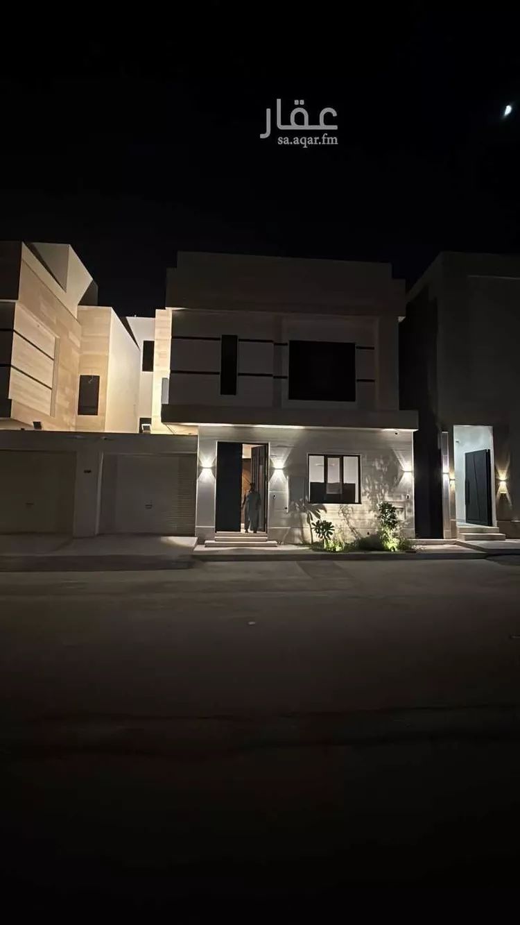 فيلا للإيجار في شارع عبدالرحمن بن عمرو, حي المهدية, مدينة الرياض, منطقة الرياض صورة 2