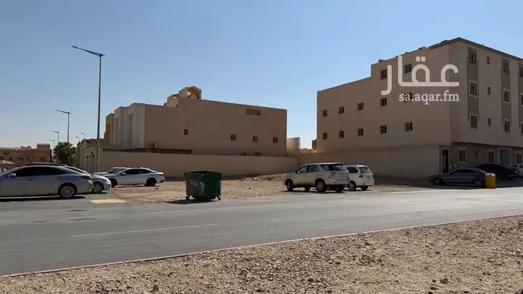 أرض للإيجار في شارع عنيزة ، حي ظهرة لبن ، الرياض ، منطقة الرياض