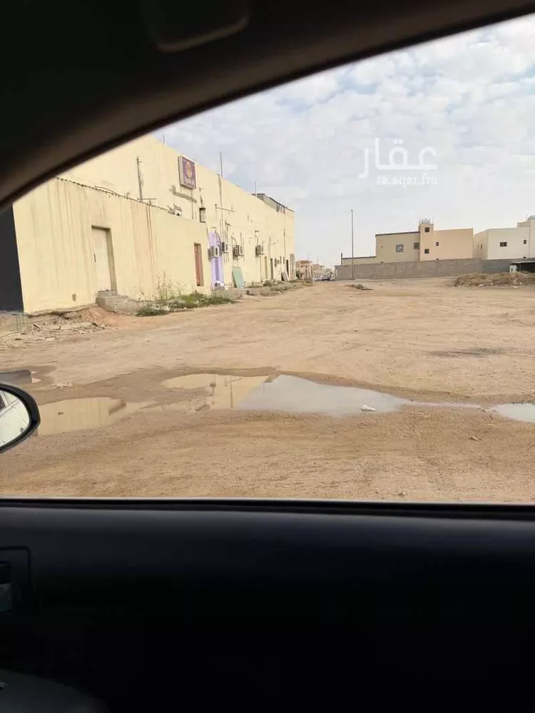 أرض للبيع في شارع الملك سلمان ابن عبدالعزيز سعود, حي العزيزية, مدينة الدوادمي, منطقة الرياض