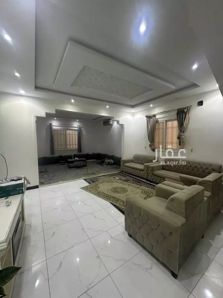 فيلا للبيع في شارع عثمان بن منظور, حي طيبة, مدينة الرياض, منطقة الرياض صورة 5