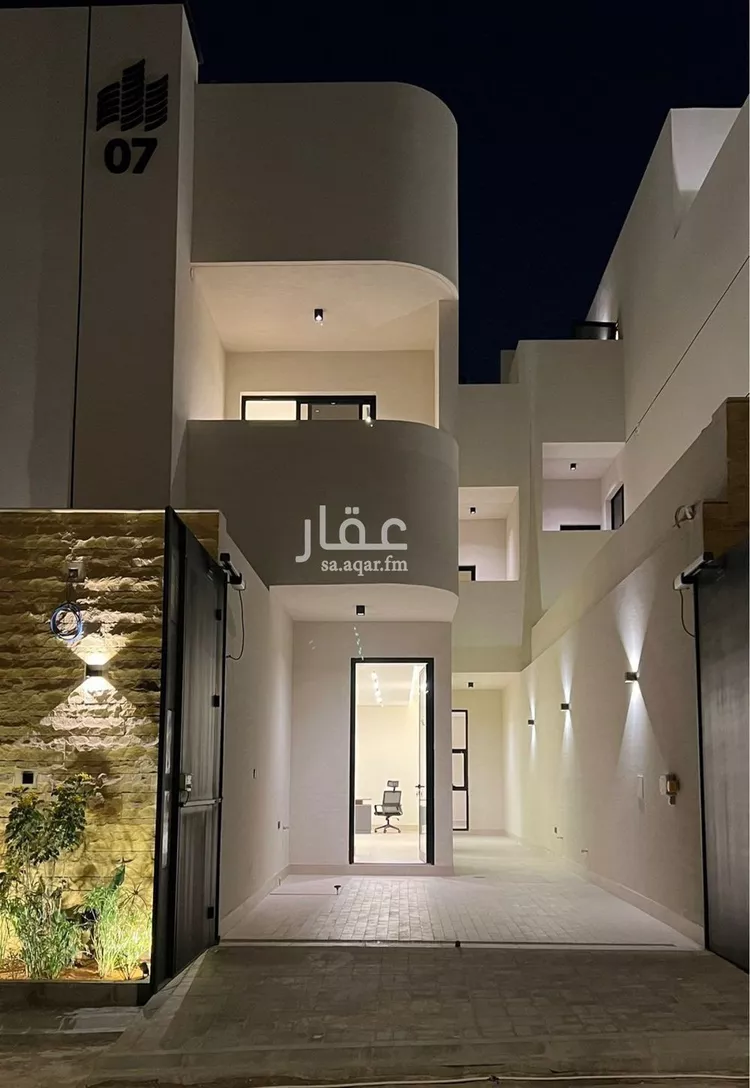 دور للبيع في شارع الغريسة, حي الربيع, مدينة الرياض, منطقة الرياض