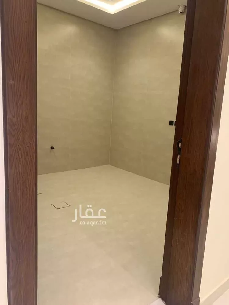 فيلا للبيع في شارع ابن الطيلسان القرطبي, حي عكاظ, مدينة الرياض, منطقة الرياض صورة 5