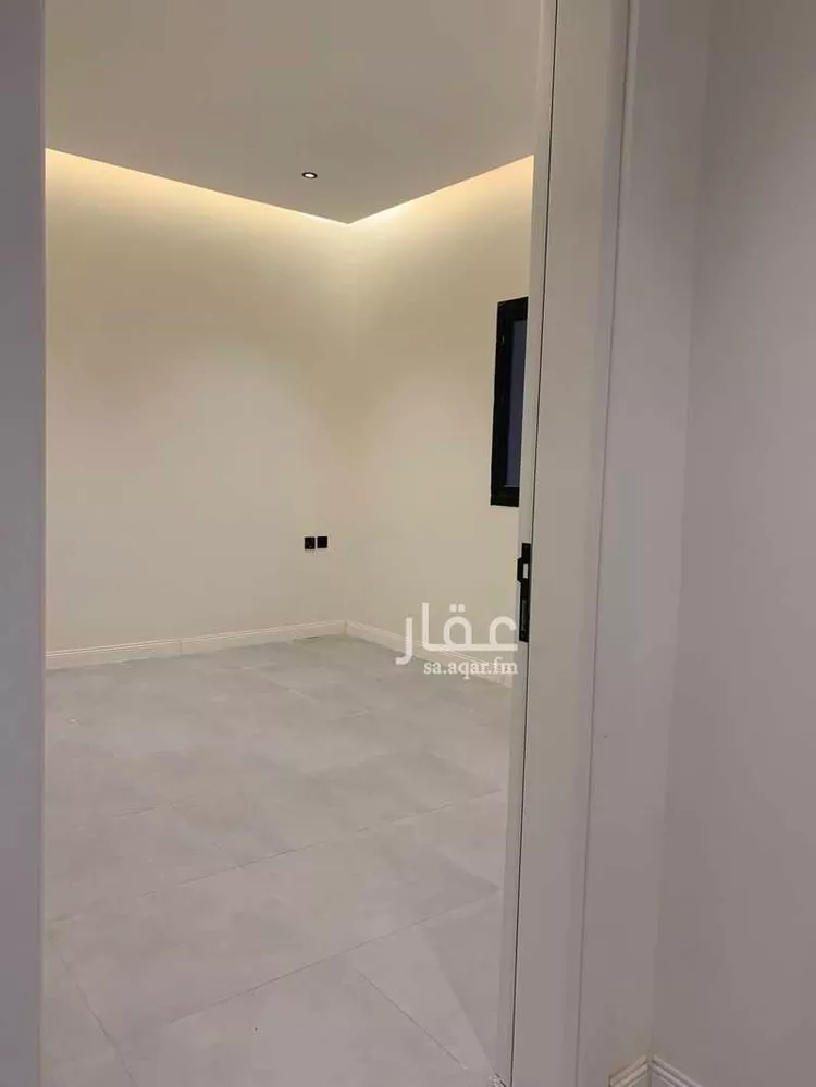 دور للإيجار في شارع ناصر بن جعوان, حي عكاظ, مدينة الرياض, منطقة الرياض صورة 2