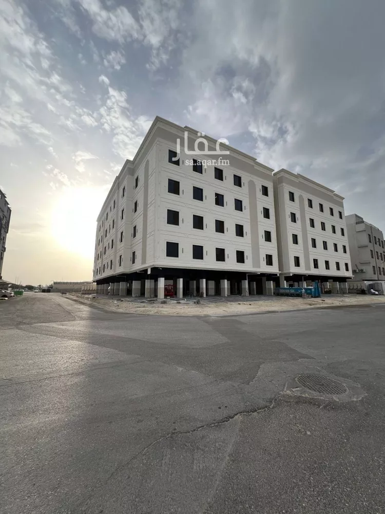 شقة للبيع في شارع مدائن صالح, حي الحمراء, مدينة الخبر, المنطقة الشرقية صورة 2