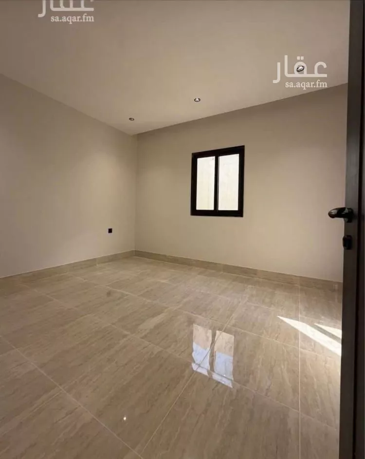 شقة للبيع في شارع أبو عبيدة بن الجراح, حي الشعلة, مدينة الدمام, المنطقة الشرقية 8