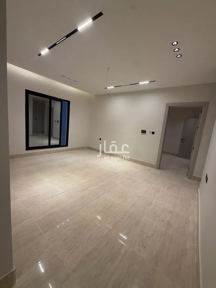 شقة للبيع في شارع أبو عبيدة بن الجراح, حي الشعلة, مدينة الدمام, المنطقة الشرقية 7