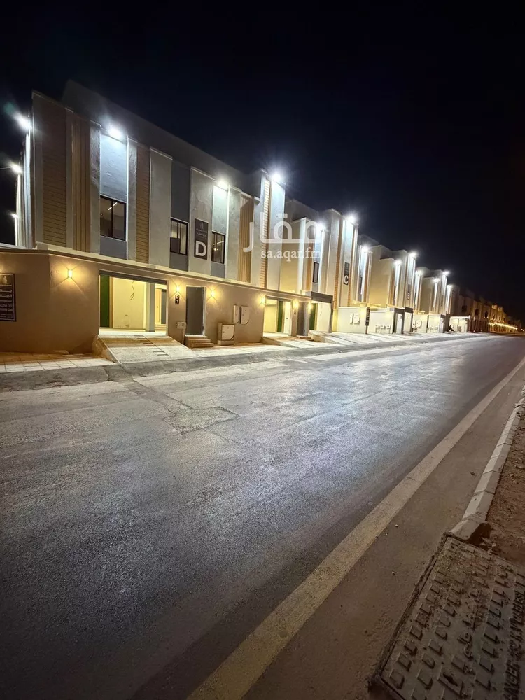 دور للبيع في شارع الخفجي, حي طيبة, مدينة الرياض, منطقة الرياض صورة 3